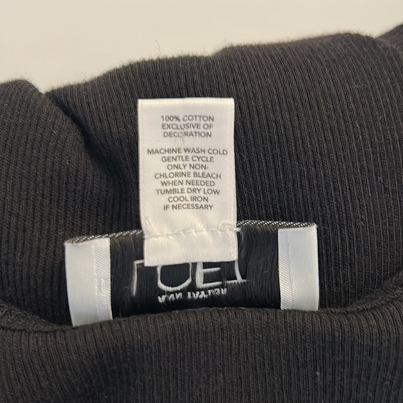 LOFT Ann Taylor Black Embroidered V-Neck Cotton Tank Top Size Small - Picture 5 of 5